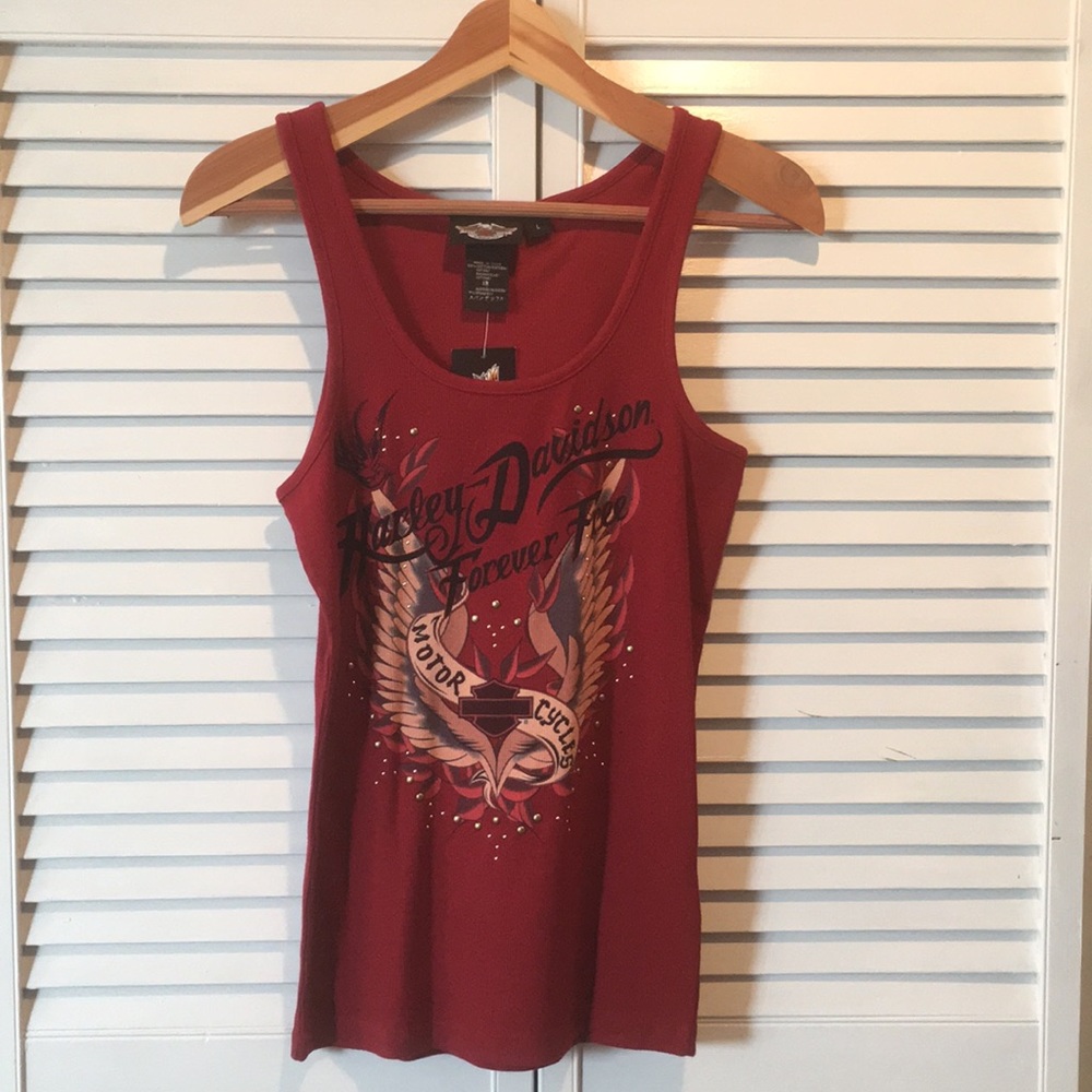 Harley Davidson tank top.